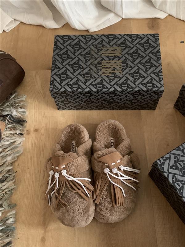 2025126113437233 290